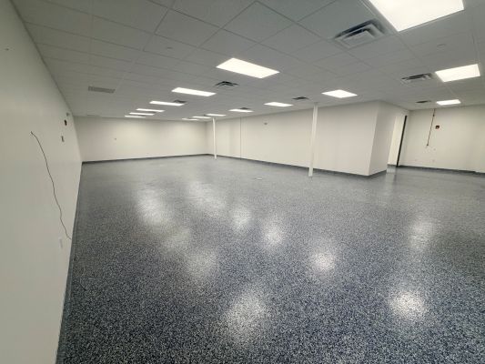 Suite 104 Warehouse, clean room, production