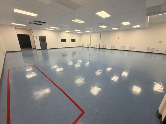Suite 104 Warehouse, clean room, production