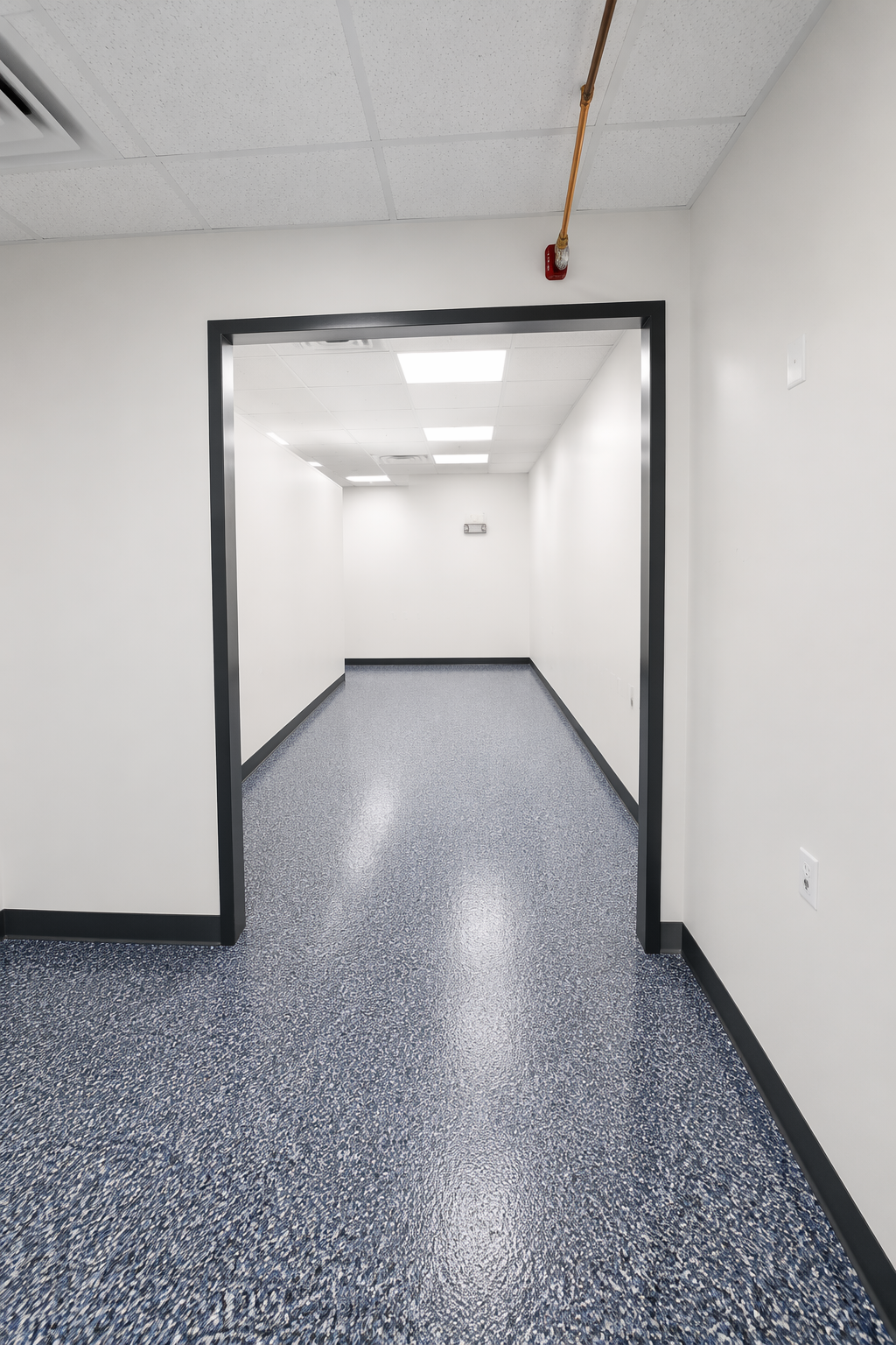 Suite 104 -Warehouse, production, clean room