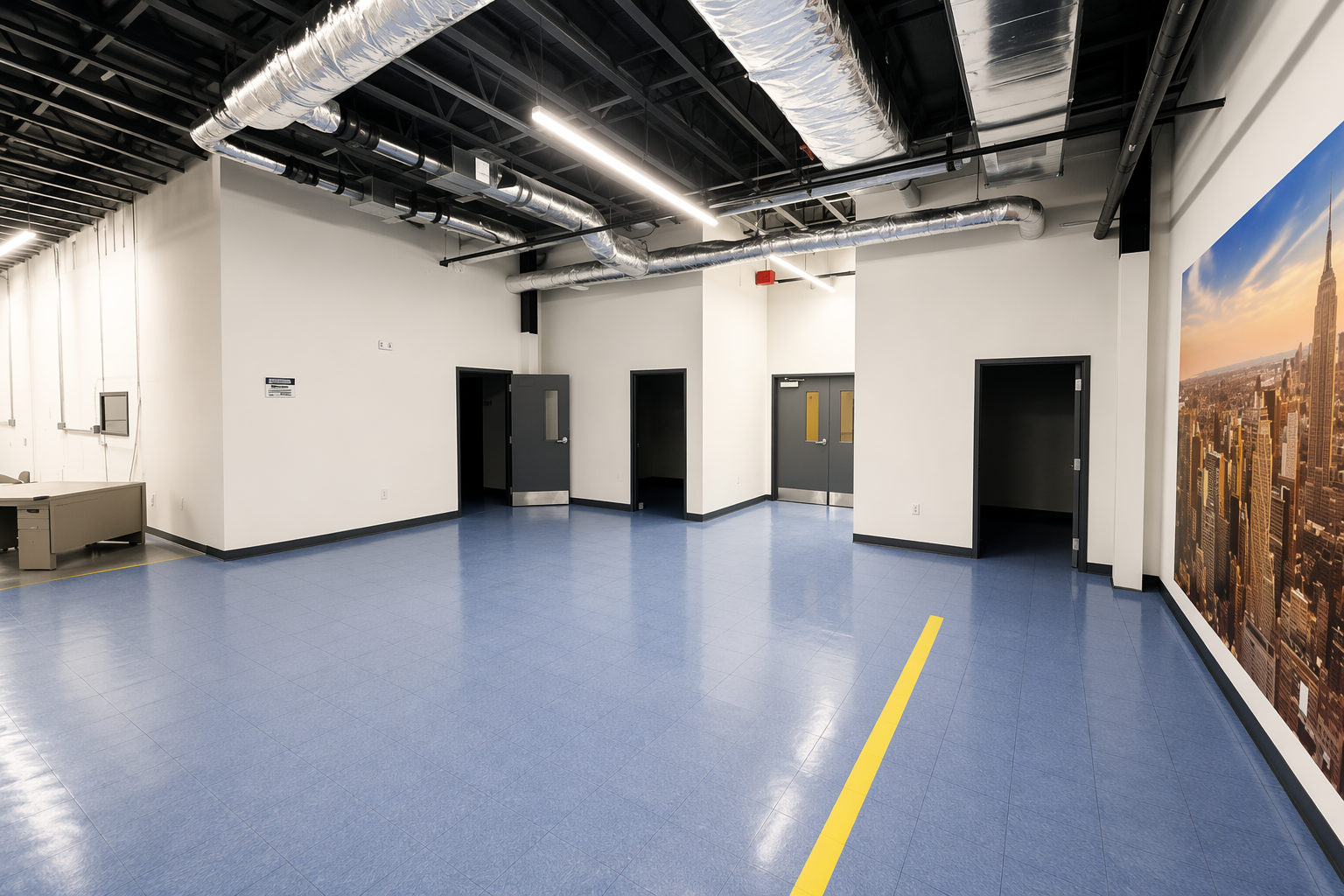 Suite 104 -Warehouse, production, clean room